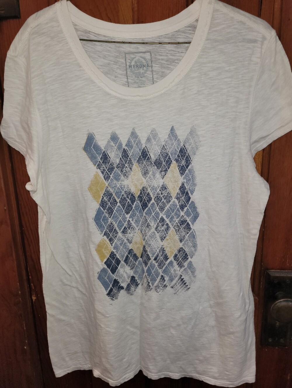 Merona Cream Short-Sleeve Tee with Blue & Yellow Argyle Print Size XXL